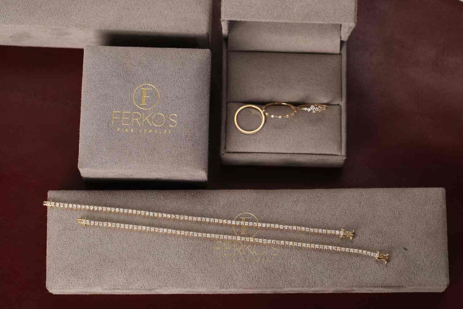 Fine Jewelry That Travels Well: What to Pack, What to Leave Home, and How to Wear It in the Sun