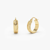 14k Diamond Cut Tetured Hoop Earrings 14K Gold Ferkos Fine Jewelry