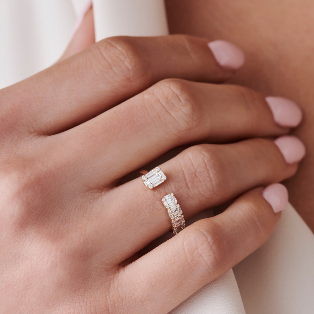 Baguette shape diamond ring Clearance