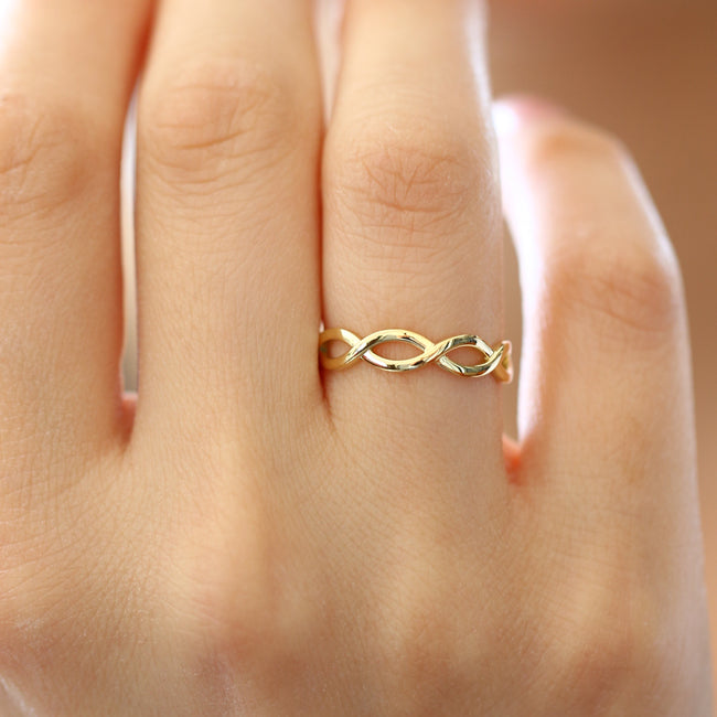 Gold Infinity Clasp Ring, Yellow Gold / 6