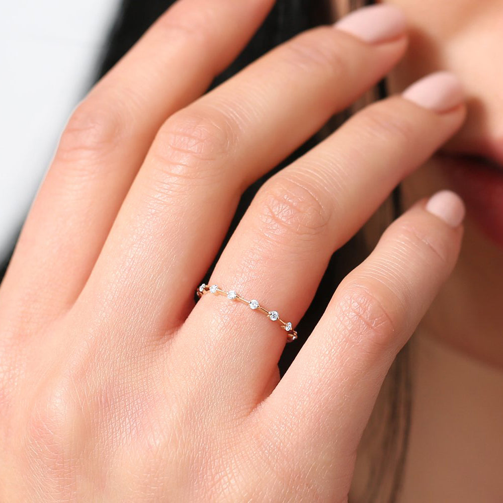 Small diamond wedding band Clearance