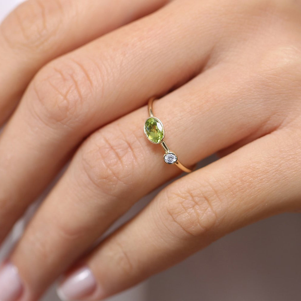 Diamond peridot ring Clearance