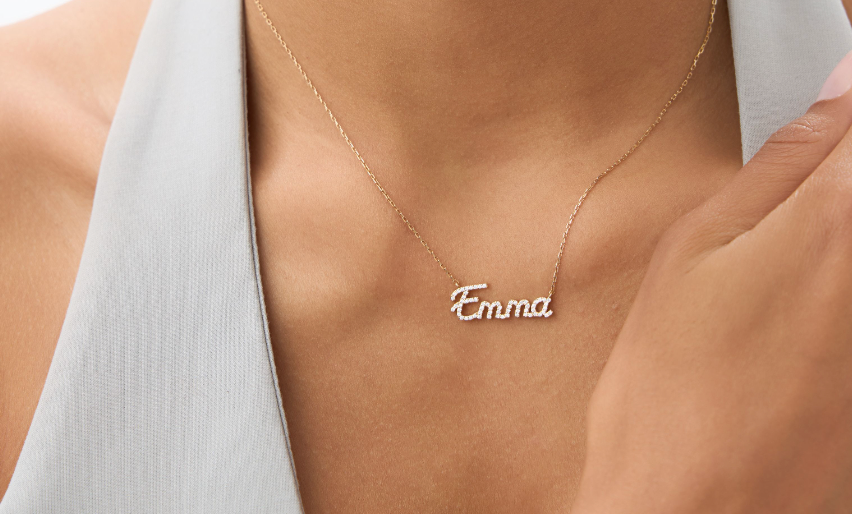 The Complete Guide to Custom Gold Name Necklaces