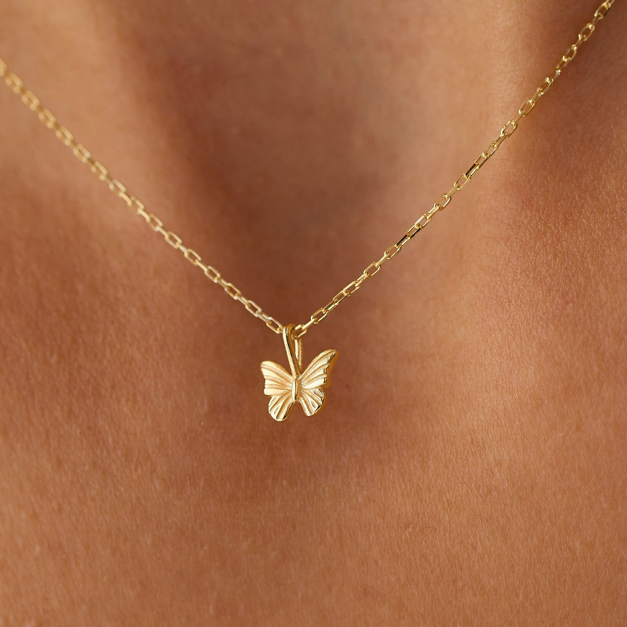 14k Mini Butterfly Charm Necklace – Ferkos Fine Jewelry