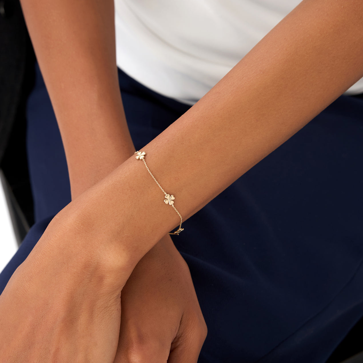 14k Gold Clover Station Bracelet – Ferkos Fine Jewelry
