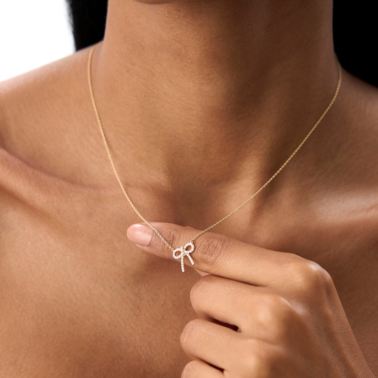 14k Diamond Bow Necklace – Ferkos Fine Jewelry display picture 1