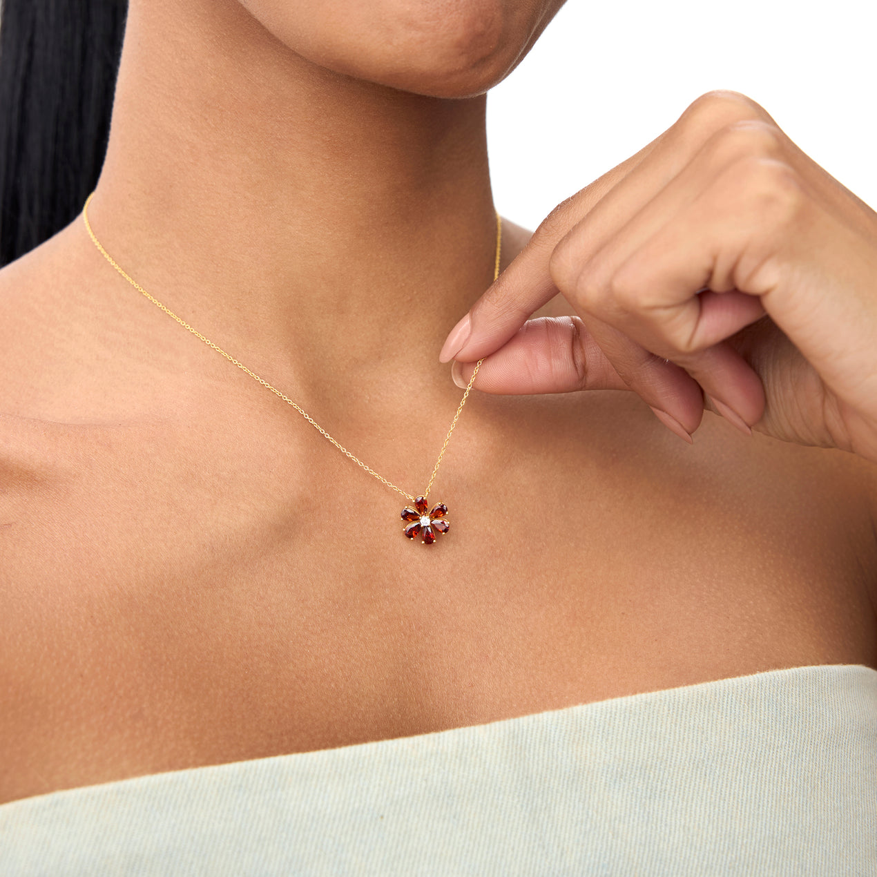 14K Gold Garnet Flower Necklace – Ferkos Fine Jewelry