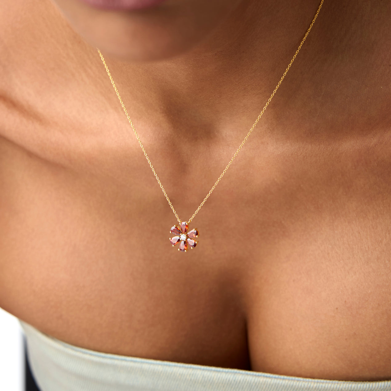 14K Gold Garnet Flower Necklace – Ferkos Fine Jewelry