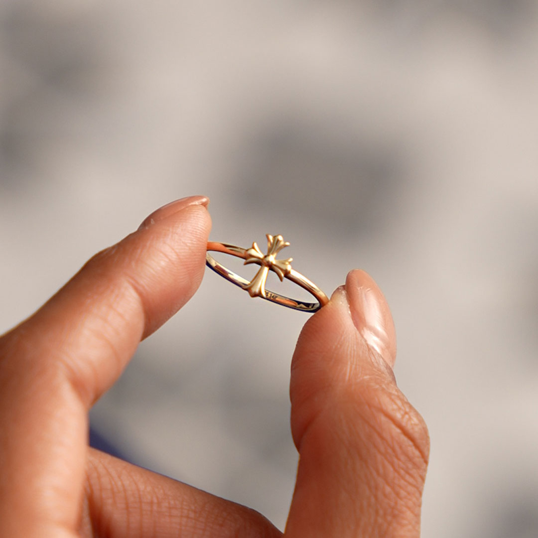 14K Cathedral Cross Band Ring – Ferkos Fine Jewelry