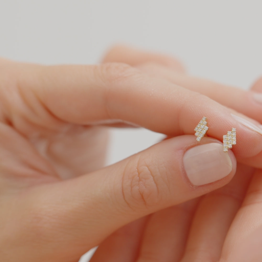 14k Diamond Step Design Geometric Stud Earrings Ferkos Fine Jewelry