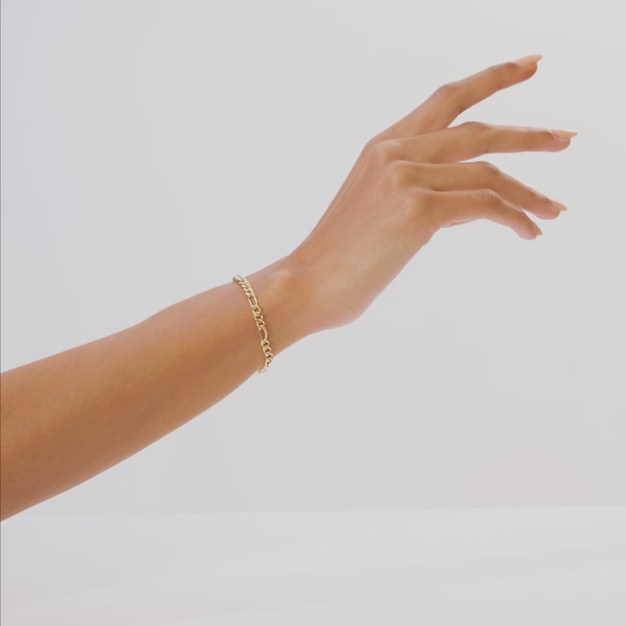 14k Gold Figaro Chain Bracelet Ferkos Fine Jewelry