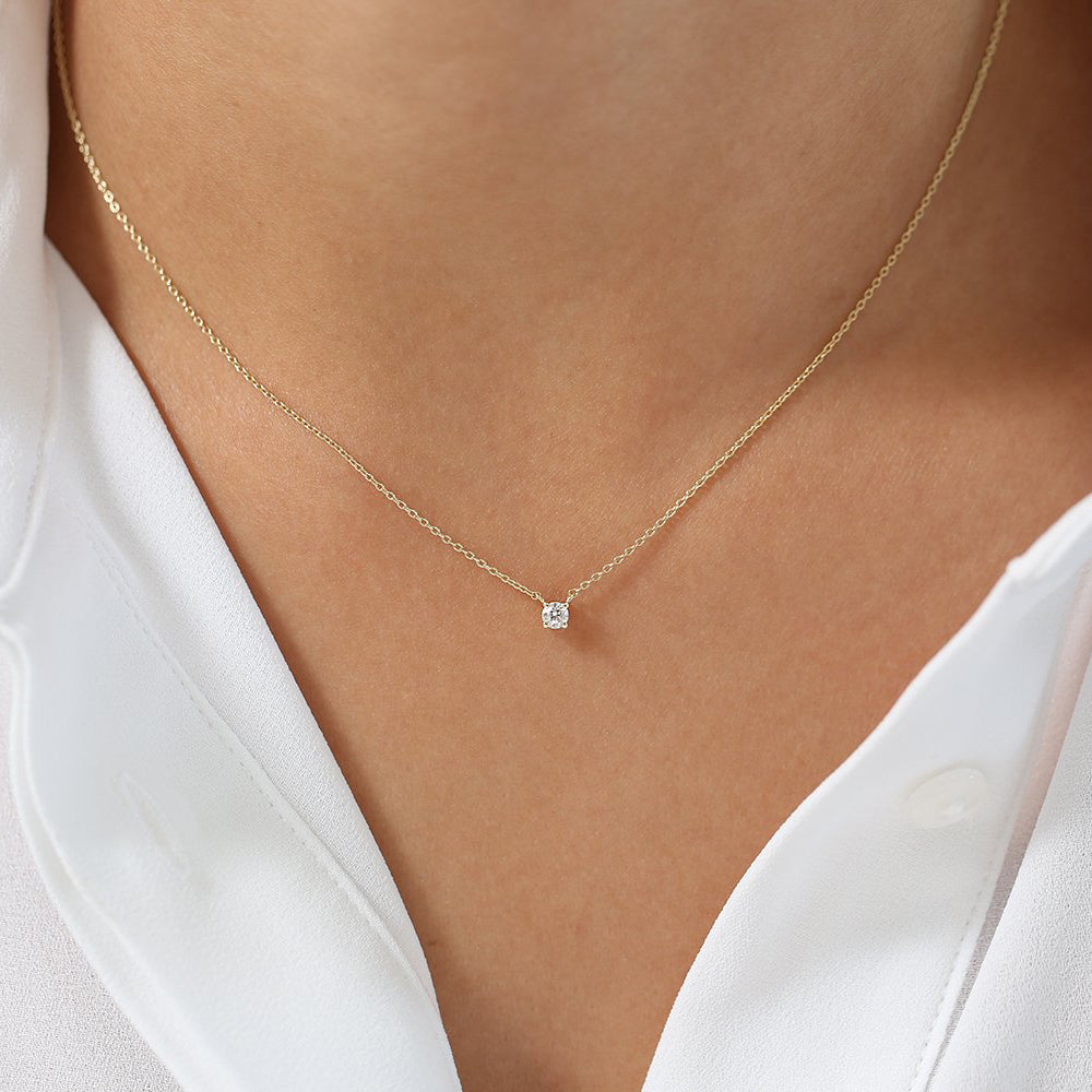 Simple diamond stud necklace Clearance