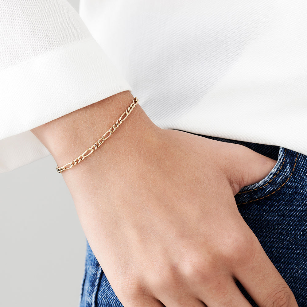 14k Gold Figaro Chain Bracelet  Ferkos Fine Jewelry