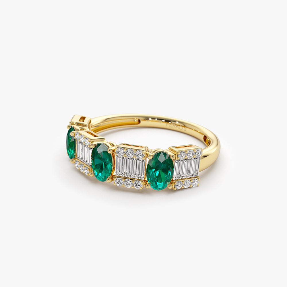 14K Baguette & Round Diamond with Genuine Emerald Ring – FERKOS FJ