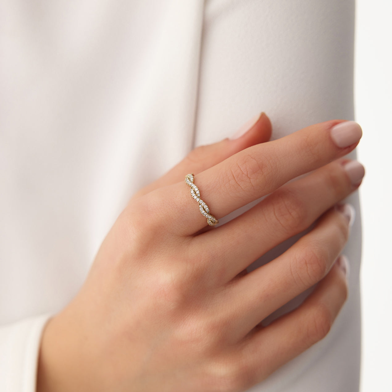 14K White Gold Infinity Split Shank Halo Engagement Ring – Carroll's