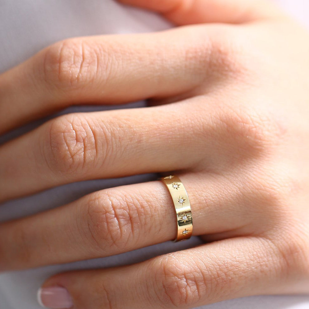 14K Gold Starburst Band  Ferkos Fine Jewelry