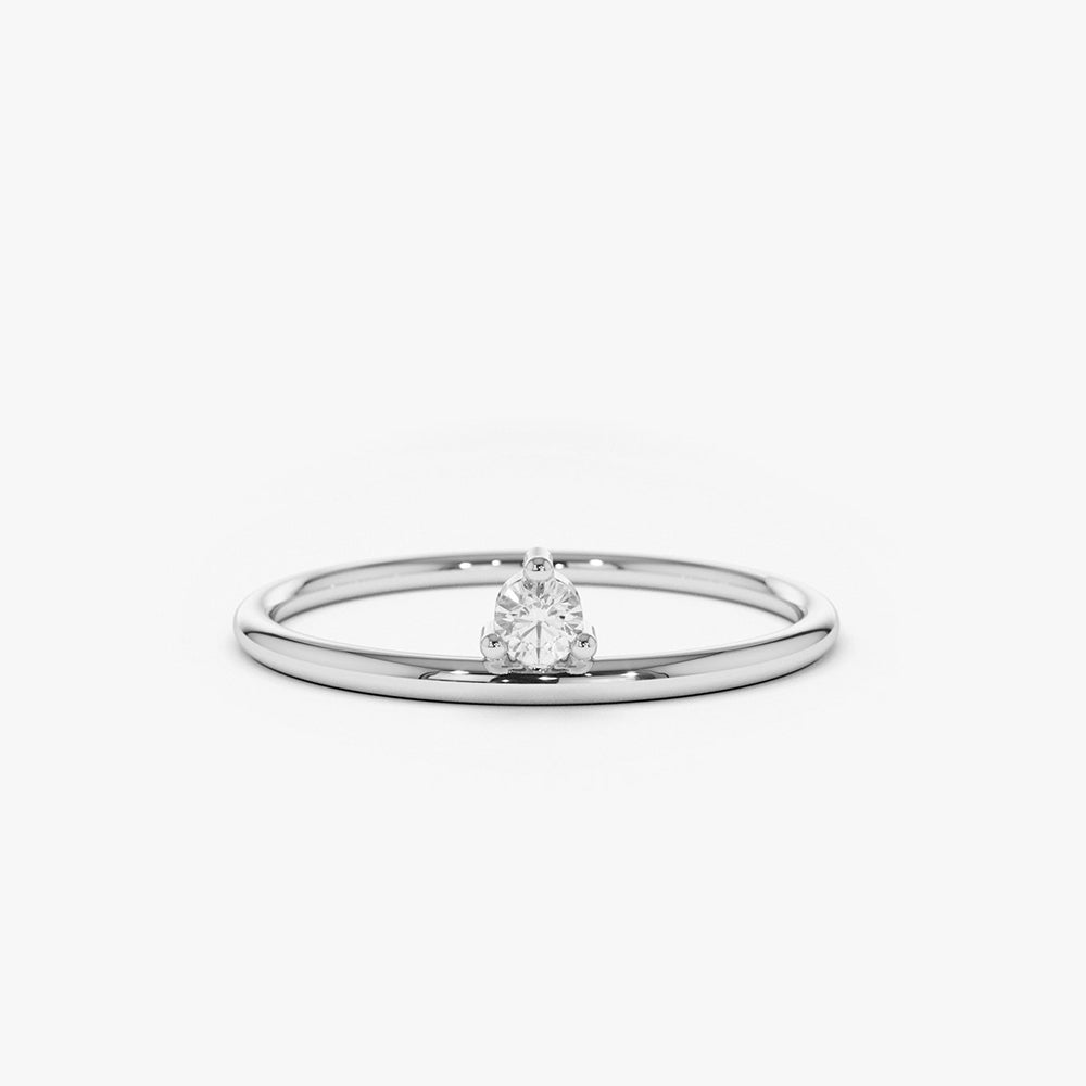 Buy Beautiful Natural Diamond Ring at Amazon.in